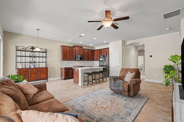 7703 S SPARKMAN STREET, Tampa, FL 33616