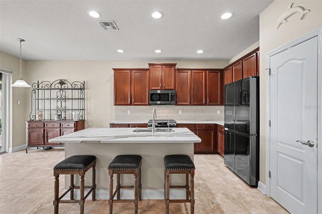 7703 S SPARKMAN STREET, Tampa, FL 33616