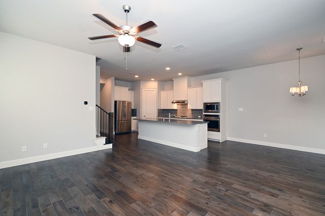 1021 Water Street, Carrollton, TX 75007