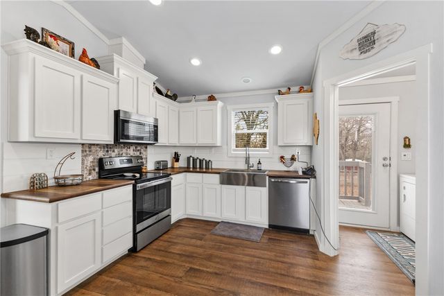 5653 County Road 378, Caldwell, TX 77836