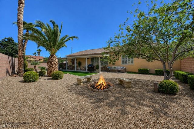 1720 Silent Sunset Avenue, North Las Vegas, NV 89084