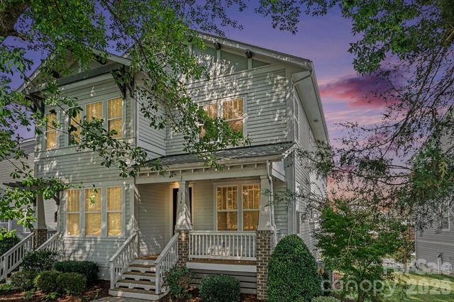 734 Waterscape Court, Rock Hill, SC 29730