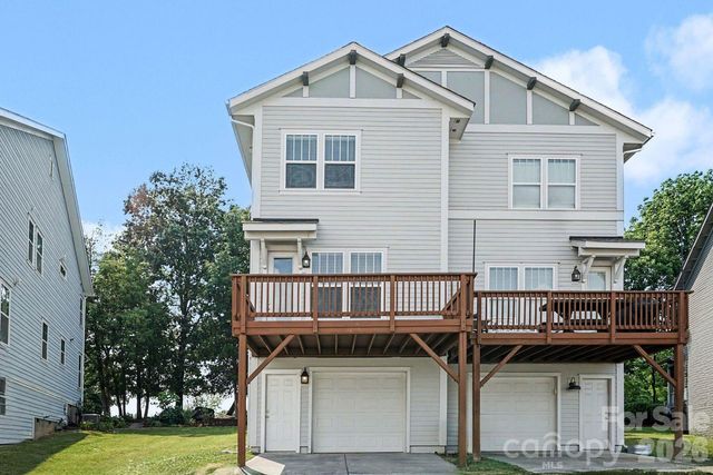 734 Waterscape Court, Rock Hill, SC 29730