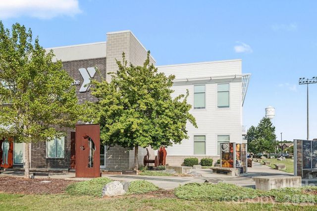 734 Waterscape Court, Rock Hill, SC 29730