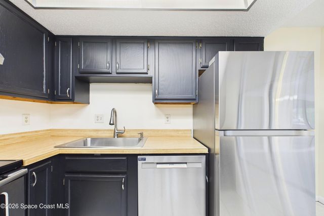 204 Country Club Drive, Melbourne, FL 32940