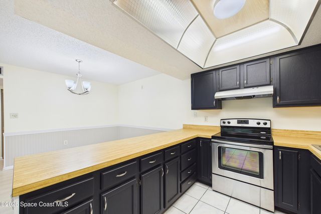 204 Country Club Drive, Melbourne, FL 32940