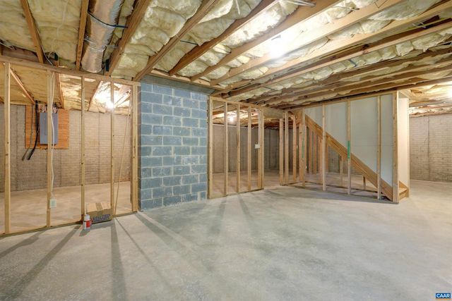 1512 BREMERTON LN, Keswick, VA 22947
