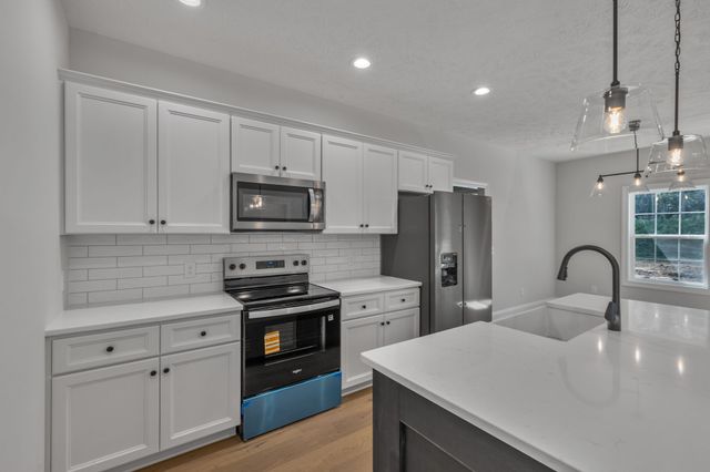 603 Shadow Dr, Shelbyville, TN 37160