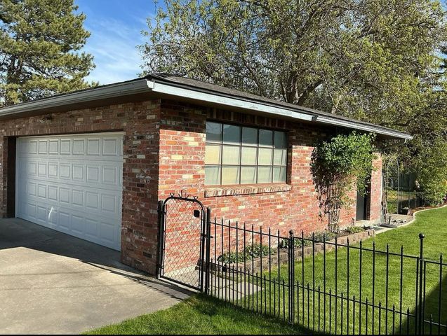 14720 E 14TH Ave, Spokane Valley, WA 99037