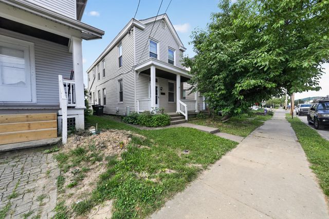 215 W 34th Street, Latonia, KY 41015