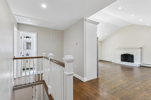 5 Kew Drive, Sound Beach, NY 11789