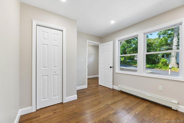 5 Kew Drive, Sound Beach, NY 11789