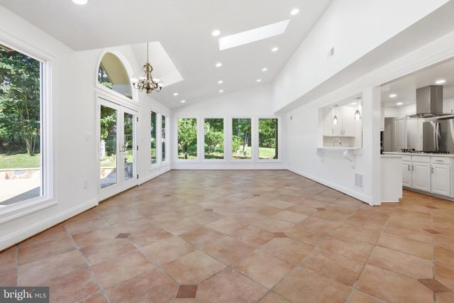 19114 OLD BALTIMORE RD, Brookeville, MD 20833