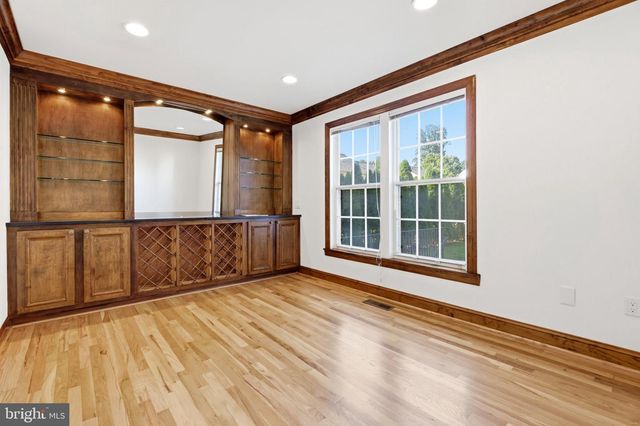 19114 OLD BALTIMORE RD, Brookeville, MD 20833