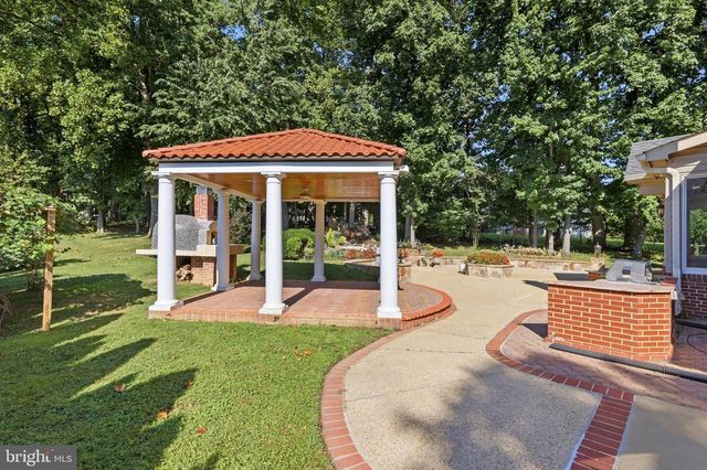 19114 OLD BALTIMORE RD, Brookeville, MD 20833