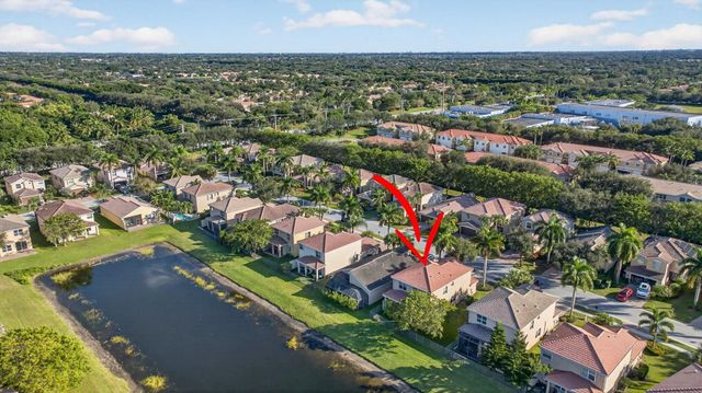 7673 Corkwood Ave, Boynton Beach, FL 33437