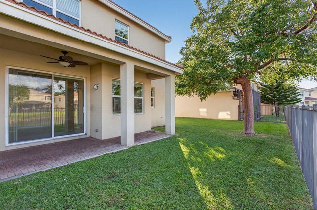 7673 Corkwood Ave, Boynton Beach, FL 33437