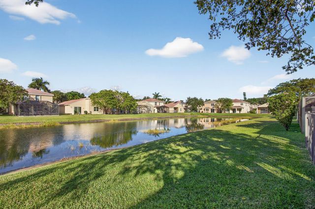 7673 Corkwood Ave, Boynton Beach, FL 33437