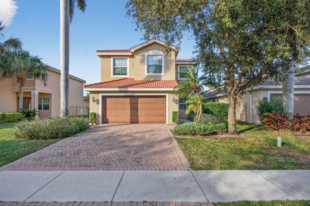 7673 Corkwood Ave, Boynton Beach, FL 33437
