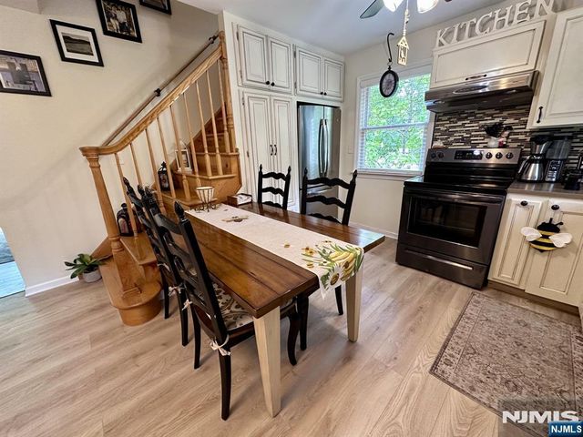 13 Oak Street, Wanaque, NJ 07420