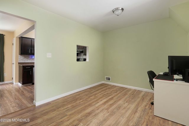 253 Clubhouse Drive, Middletown, NJ 07748