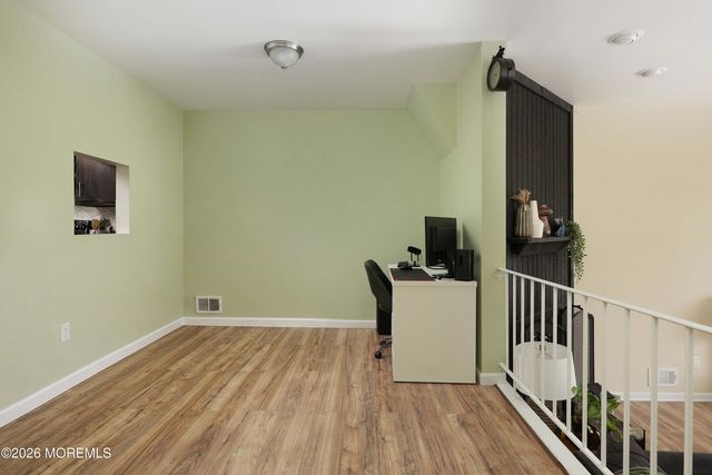 253 Clubhouse Drive, Middletown, NJ 07748