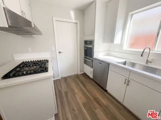 2136 Rosecrans Street, Simi Valley, CA 93065