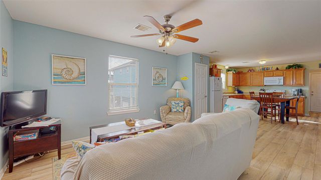905 Sage Road, Crystal Beach, TX 77650