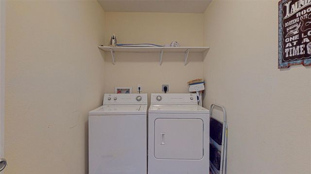 905 Sage Road, Crystal Beach, TX 77650