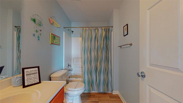 905 Sage Road, Crystal Beach, TX 77650