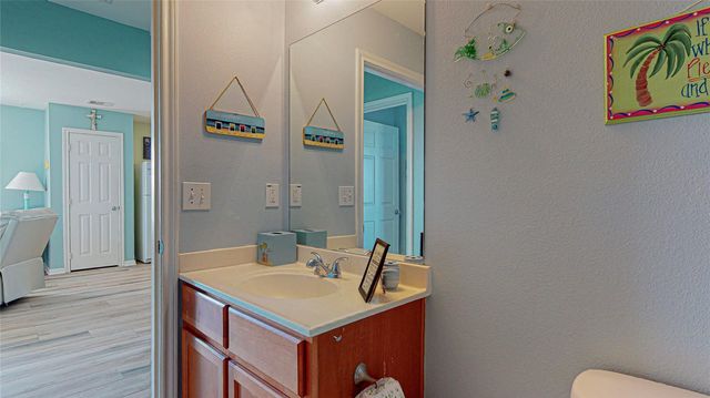 905 Sage Road, Crystal Beach, TX 77650