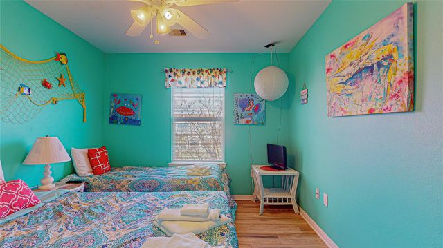 905 Sage Road, Crystal Beach, TX 77650