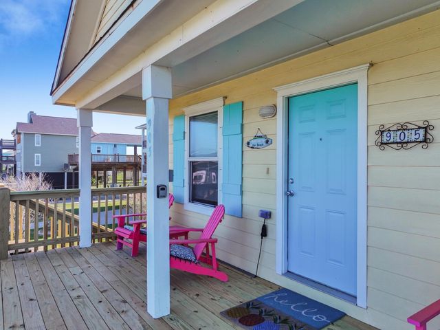 905 Sage Road, Crystal Beach, TX 77650