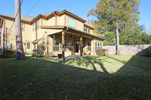 1611 Wakefield Drive, Houston, TX 77018