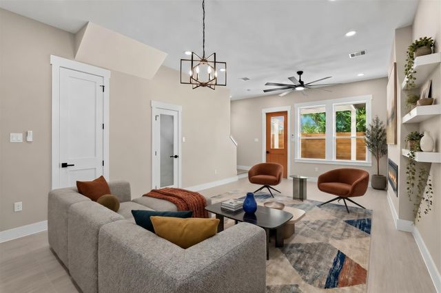 2412 Terry Street B, Houston, TX 77009