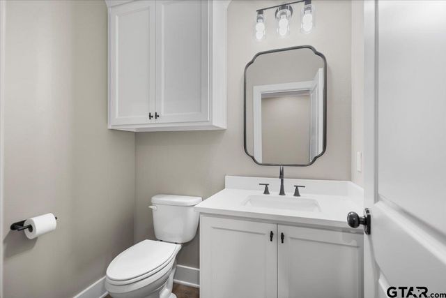 13861 FM 2868, Flint, TX 75762