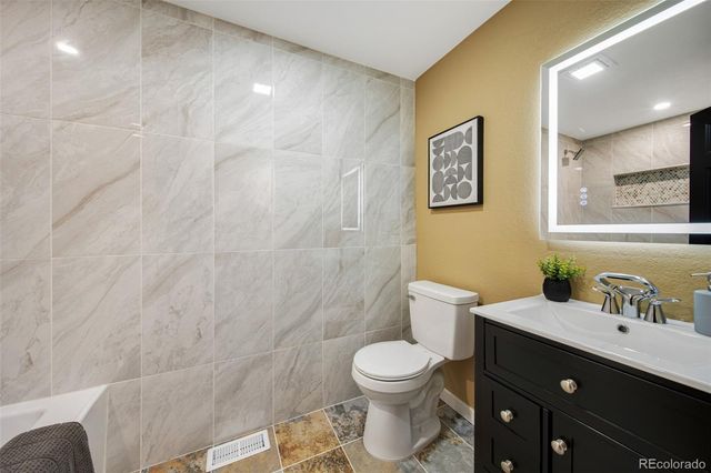 7232 S Colorado Court, Centennial, CO 80122