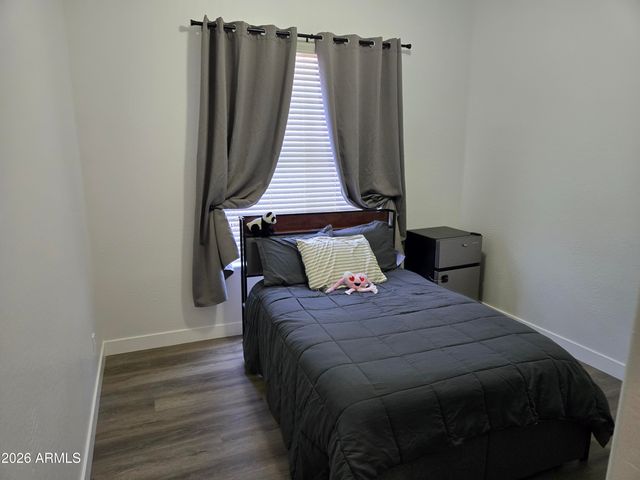 6423 W Silver Sage Lane, Phoenix, AZ 85083