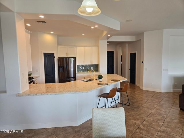 6423 W Silver Sage Lane, Phoenix, AZ 85083