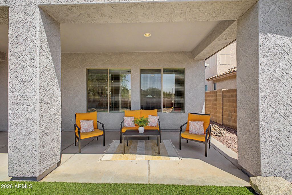 Image 30 of property listing at 6423 W Silver Sage Lane, Phoenix, AZ 85083