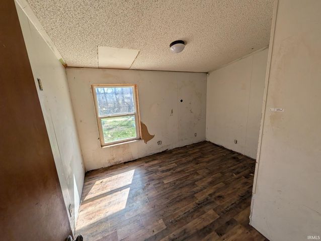 30800 Oaksprings Drive, Granger, IN 46530