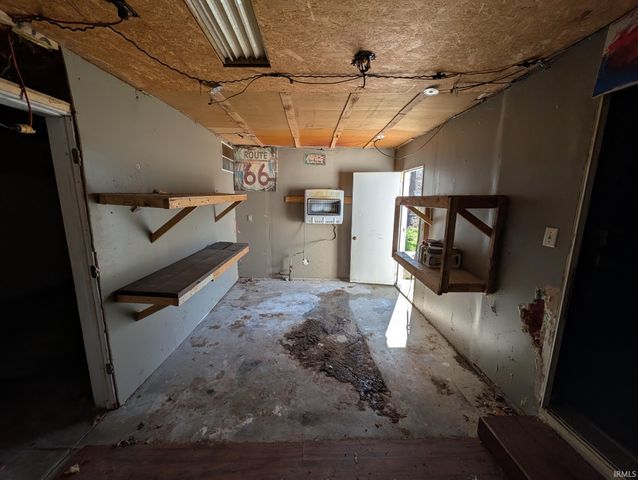 30800 Oaksprings Drive, Granger, IN 46530