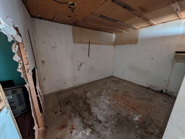 30800 Oaksprings Drive, Granger, IN 46530