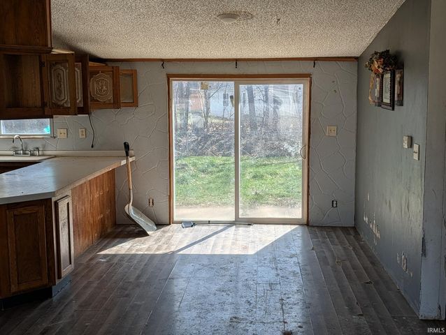 30800 Oaksprings Drive, Granger, IN 46530