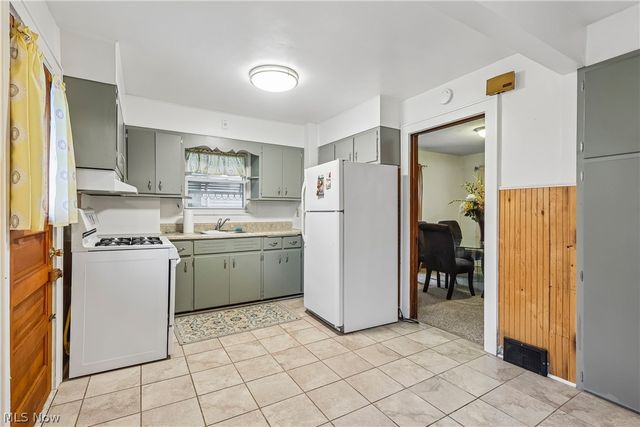 636 Polk Avenue, Akron, OH 44314