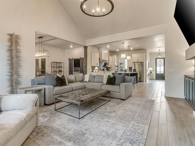 1417 Mason Lane, Edmond, OK 73034