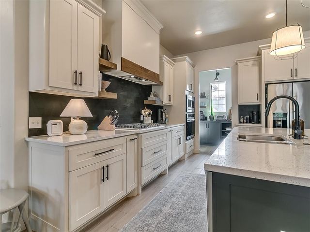 1417 Mason Lane, Edmond, OK 73034