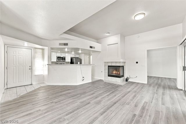 7400 West Flamingo Road 2013, Las Vegas, NV 89147