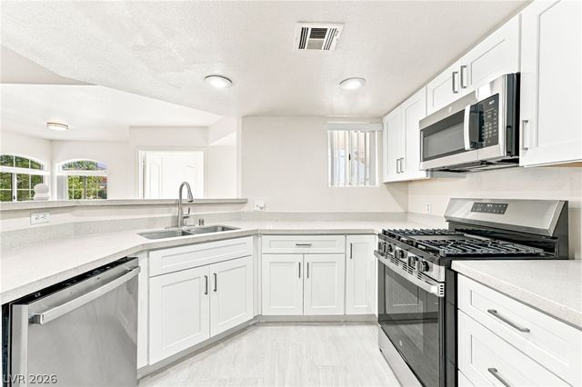7400 West Flamingo Road 2013, Las Vegas, NV 89147