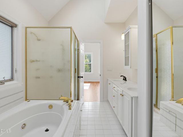 111 Windrock Lane, Cary, NC 27518